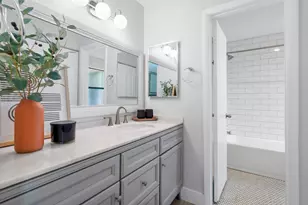 13095 Belhaven Ct, Wellington, FL 33414 - Photo 17