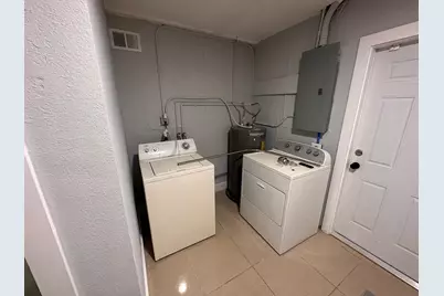 601 NW 38th Street, Deerfield Beach, FL 33064 - Photo 51