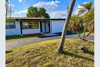 601 NW 38th Street, Deerfield Beach, FL 33064 - Photo 3