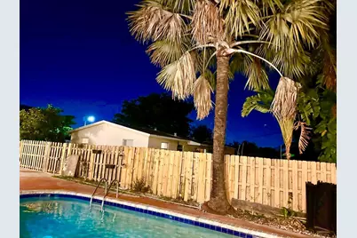 601 NW 38th Street, Deerfield Beach, FL 33064 - Photo 37