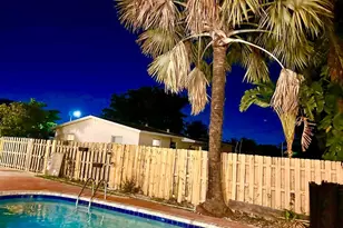 601 NW 38th St, Deerfield Beach, FL 33064 - Photo 37