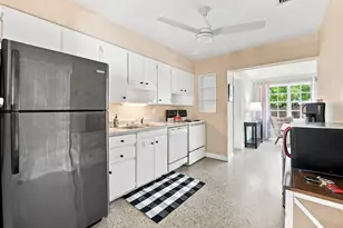 468 NW 48th St, Oakland Park, FL 33309 - Photo 19