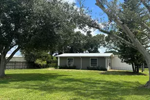 1214 Alligator Rd, Moore Haven, FL 33471 - Photo 1