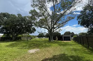 1214 Alligator Rd, Moore Haven, FL 33471 - Photo 25