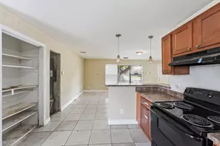 6516 SW 33rd St, Miramar, FL 33023 - Photo 11