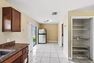 6516 SW 33rd St, Miramar, FL 33023 - Photo 9