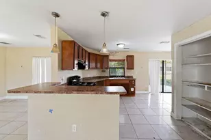 6516 SW 33rd St, Miramar, FL 33023 - Photo 7