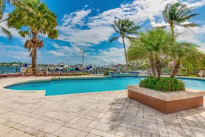 167 Yacht Club Way #205, Hypoluxo, FL 33462 - Photo 33