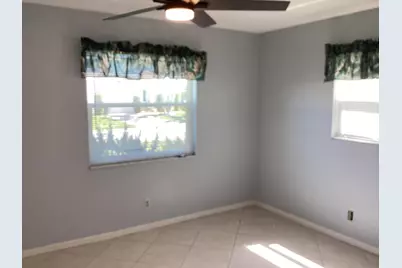 606 SW 15th Street, Boynton Beach, FL 33426 - Photo 11