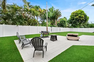 648 SW 3rd St, Boca Raton, FL 33486 - Photo 17