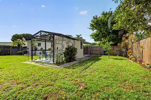 6533 SW 19th St, Miramar, FL 33023 - Photo 13
