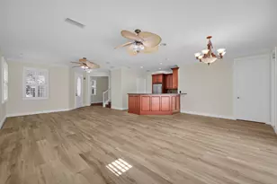 325 Sweet Bay Cir, Jupiter, FL 33458 - Photo 7