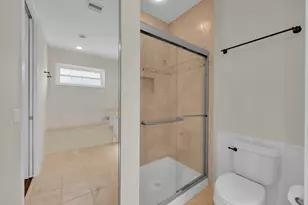325 Sweet Bay Cir, Jupiter, FL 33458 - Photo 9