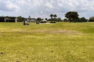 58 Normandy B, Delray Beach, FL 33484 - Photo 17