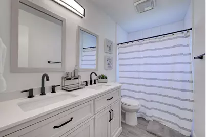 543 SE Greenway Terrace, Port Saint Lucie, FL 34983 - Photo 11