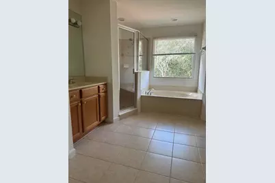 8120 Bautista Way, Palm Beach Gardens, FL 33418 - Photo 9