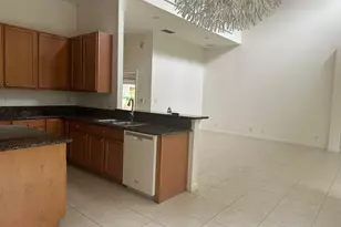 8120 Bautista Way, Palm Beach Gardens, FL 33418 - Photo 3