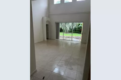 8120 Bautista Way, Palm Beach Gardens, FL 33418 - Photo 9