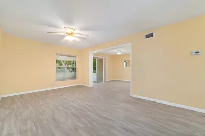 276 Sunshine Drive, Coconut Creek, FL 33066 - Photo 3