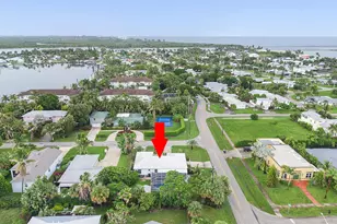 1577 Thumb Point Dr, Fort Pierce, FL 34949 - Photo 39