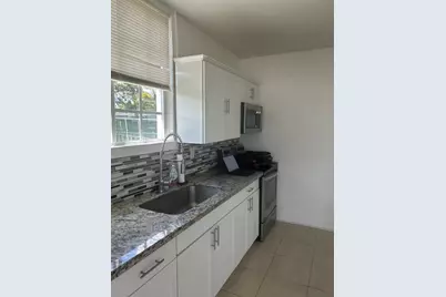 112 SW 67th Avenue, Pembroke Pines, FL 33023 - Photo 5