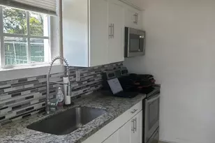 112 SW 67th Ave, Pembroke Pines, FL 33023 - Photo 5