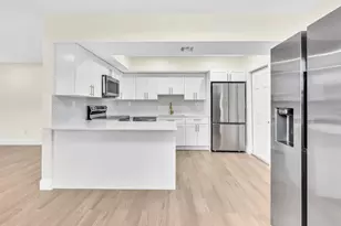 446 NW 119th St, Miami, FL 33168 - Photo 15