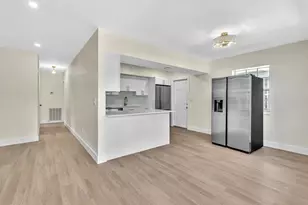 446 NW 119th St, Miami, FL 33168 - Photo 11