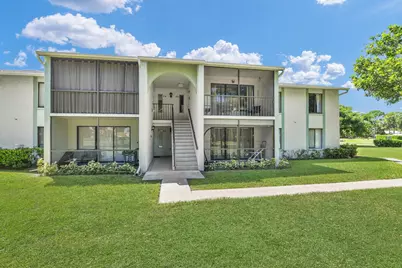 3744 Savoy Lane #E2, West Palm Beach, FL 33417 - Photo 1