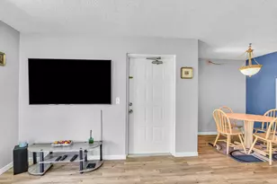 3744 Savoy Ln, West Palm Beach, FL 33417 - Photo 3
