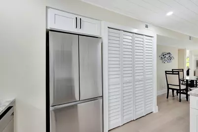 4885 SE Capstan Avenue, Stuart, FL 34997 - Photo 5