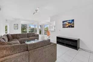 8065 Aberdeen Dr, Boynton Beach, FL 33472 - Photo 7