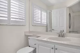 8065 Aberdeen Dr, Boynton Beach, FL 33472 - Photo 27