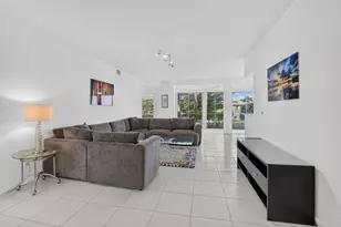 8065 Aberdeen Dr, Boynton Beach, FL 33472 - Photo 7
