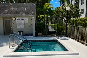 2226 N Cypress Bend Dr, Pompano Beach, FL 33069 - Photo 23