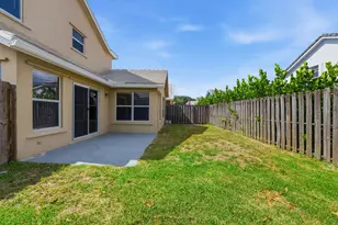 2716 Arrowwood Ct, Davie, FL 33328 - Photo 35