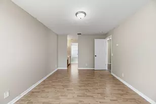 2716 Arrowwood Ct, Davie, FL 33328 - Photo 17