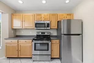2716 Arrowwood Ct, Davie, FL 33328 - Photo 13