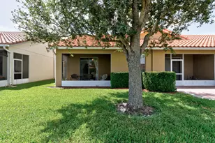 6380 Oxford Cir, Vero Beach, FL 32966 - Photo 3