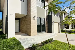 242 NW 11th Ct, Florida City, FL 33034 - Photo 3