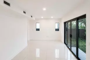 242 NW 11th Ct, Florida City, FL 33034 - Photo 5