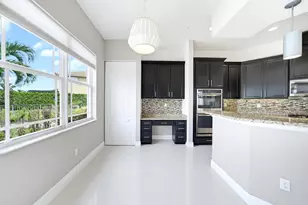 8561 Lakeside Bnd, Parkland, FL 33076 - Photo 25