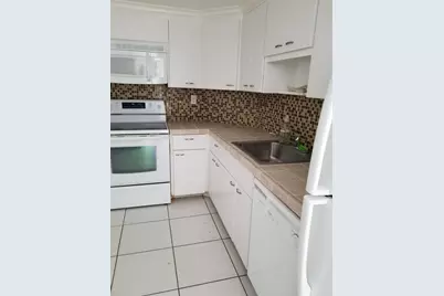 500 Bayview Drive #817, Sunny Isles Beach, FL 33160 - Photo 15