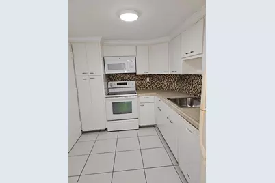 500 Bayview Drive #817, Sunny Isles Beach, FL 33160 - Photo 13