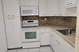 500 Bayview Dr, Sunny Isles Beach, FL 33160 - Photo 13