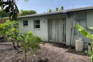 211 NE 27th Ave, Boynton Beach, FL 33435 - Photo 13