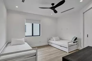 828 SW 16th St, Fort Lauderdale, FL 33315 - Photo 11