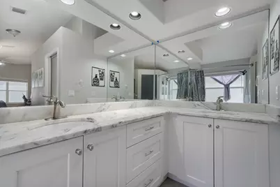 6376 Barton Creek Circle, Lake Worth, FL 33463 - Photo 13