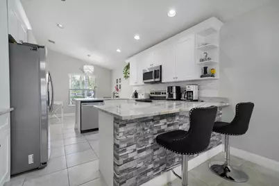 6376 Barton Creek Circle, Lake Worth, FL 33463 - Photo 3