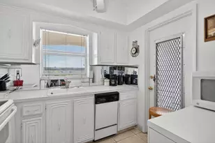 100 SE 6th Ave, Pompano Beach, FL 33060 - Photo 17